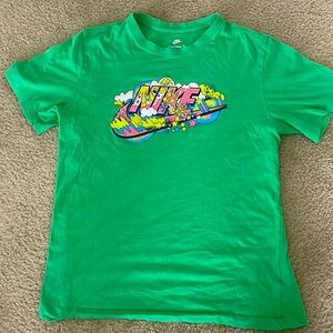 Green Nike tee